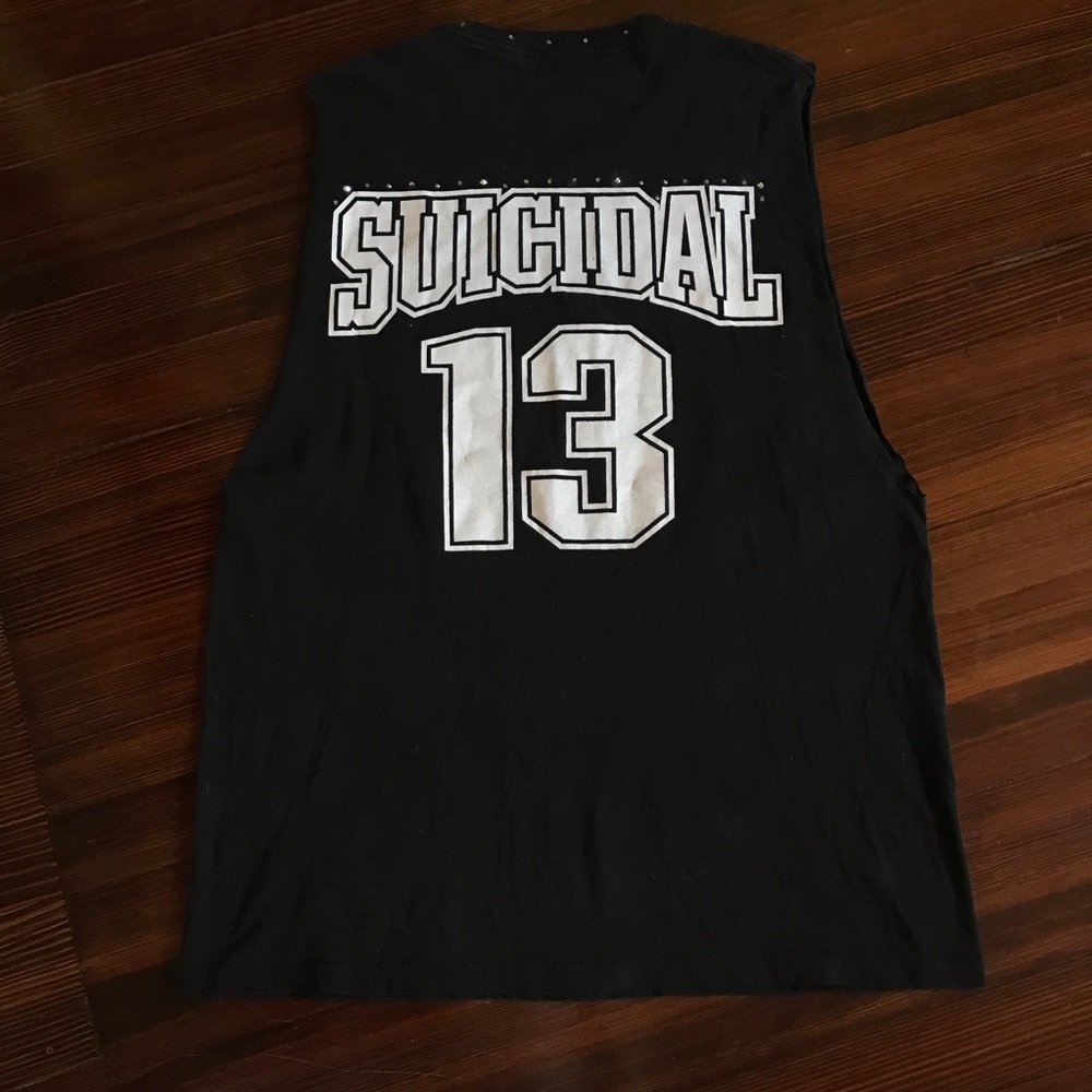 2PP RESTYLED// ReVamp’D SUICIDAL TENDENCIES CUTOFF - Picture 7 of 7